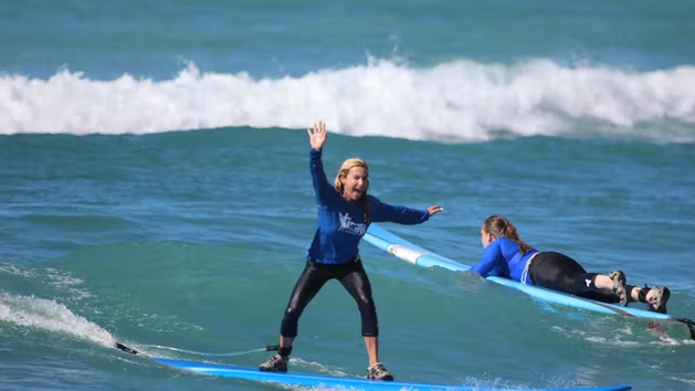 surf lessons hawaii oahu